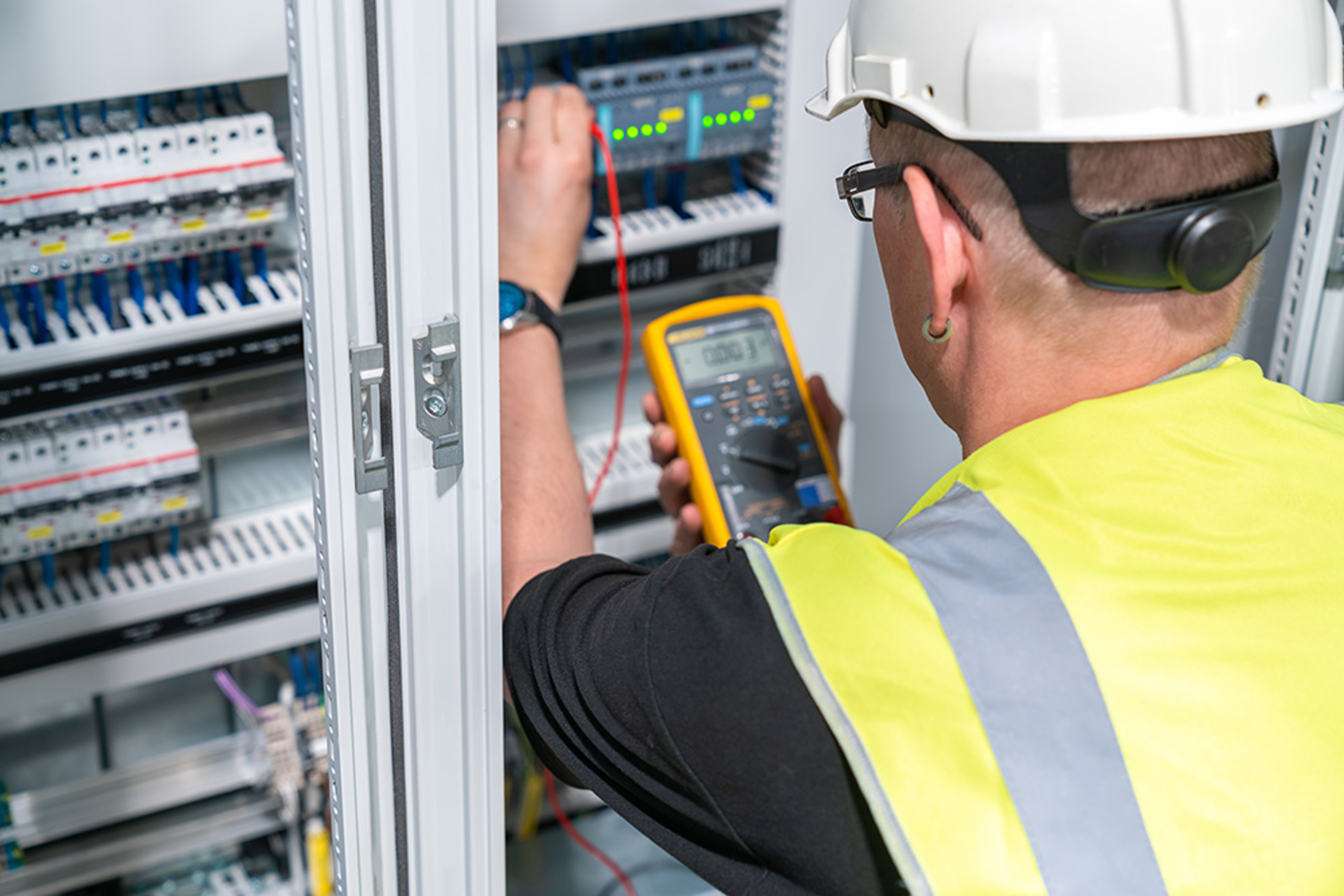 Elektroanlagen-Kontrolle bei Kreuz GmbH in Meiningen-Dreissigacker