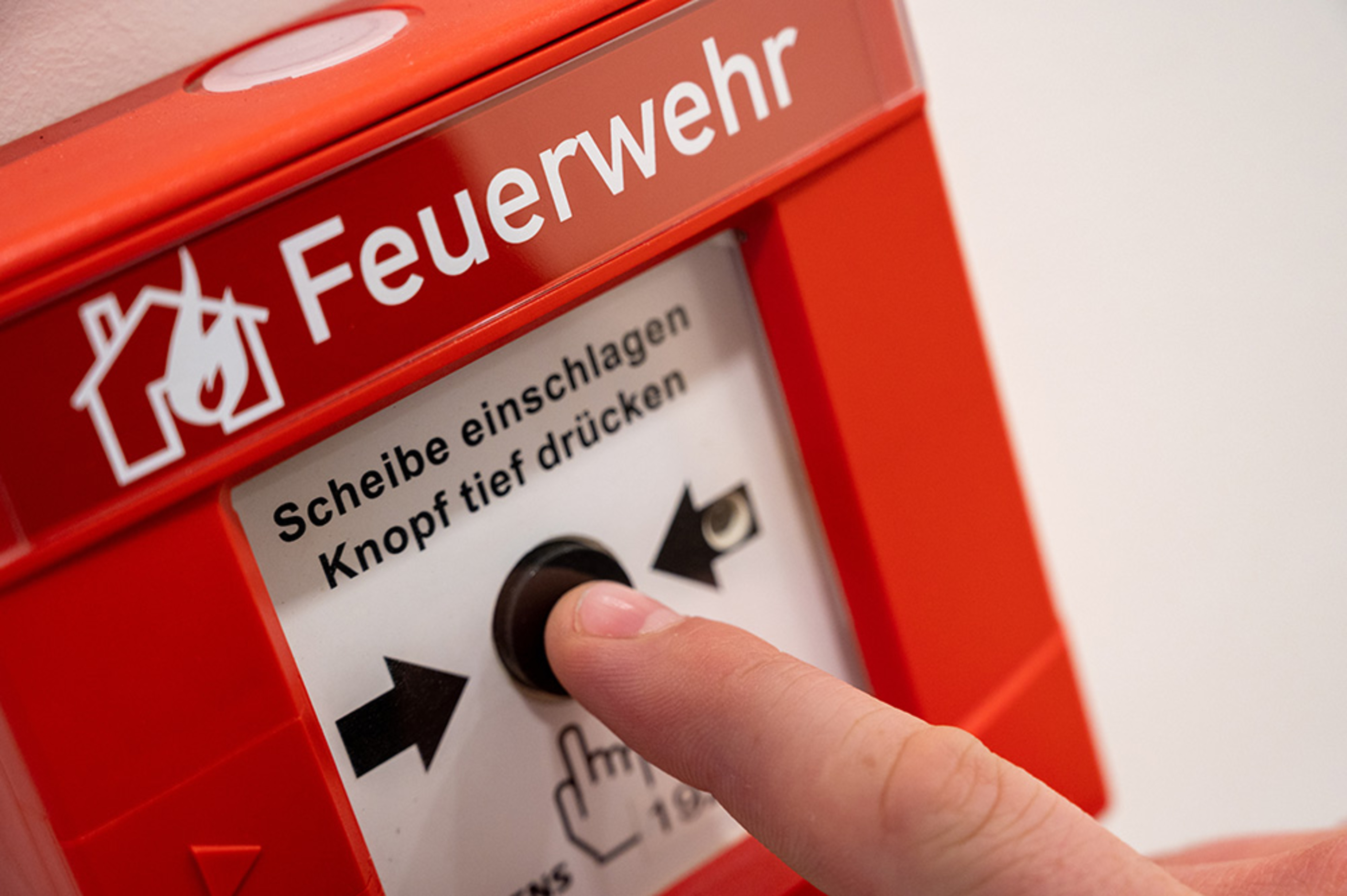 Brandmelde&shy;anlagen bei Kreuz GmbH in Meiningen-Dreissigacker